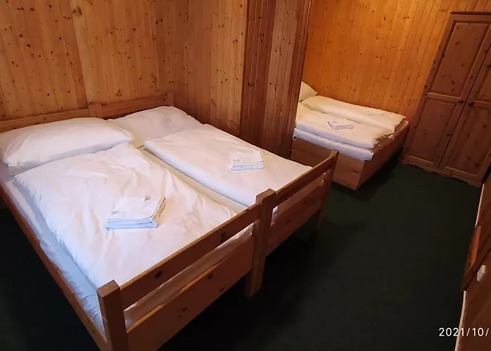 U Rybníka Mariánská