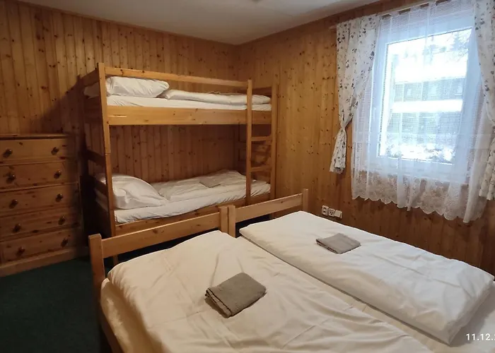 U Rybníka 3*